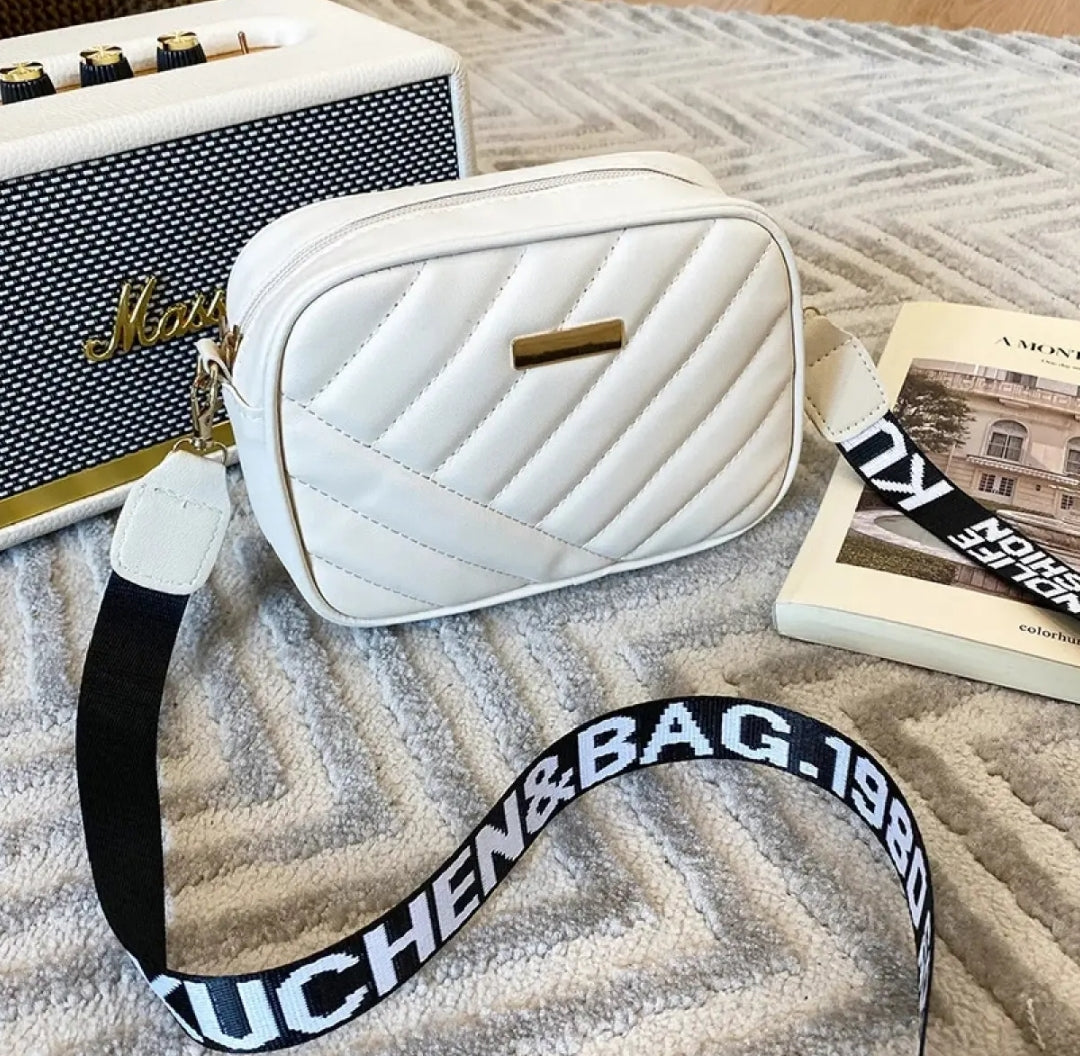 Women's Leather Crossbody & Shoulder Handbag