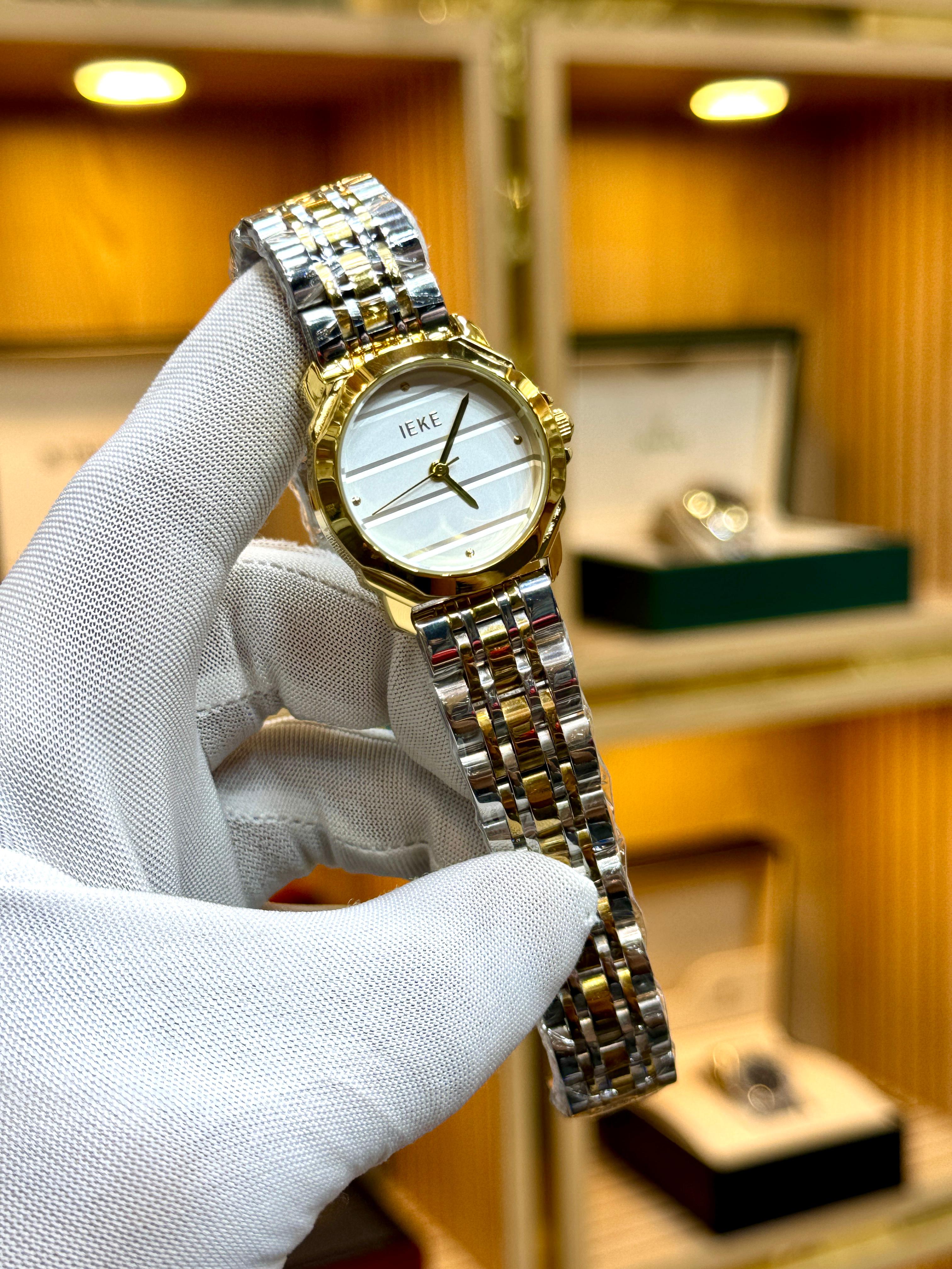 IEKE Original Women’s Butterfly Lock Quartz Watch – Premium Finish