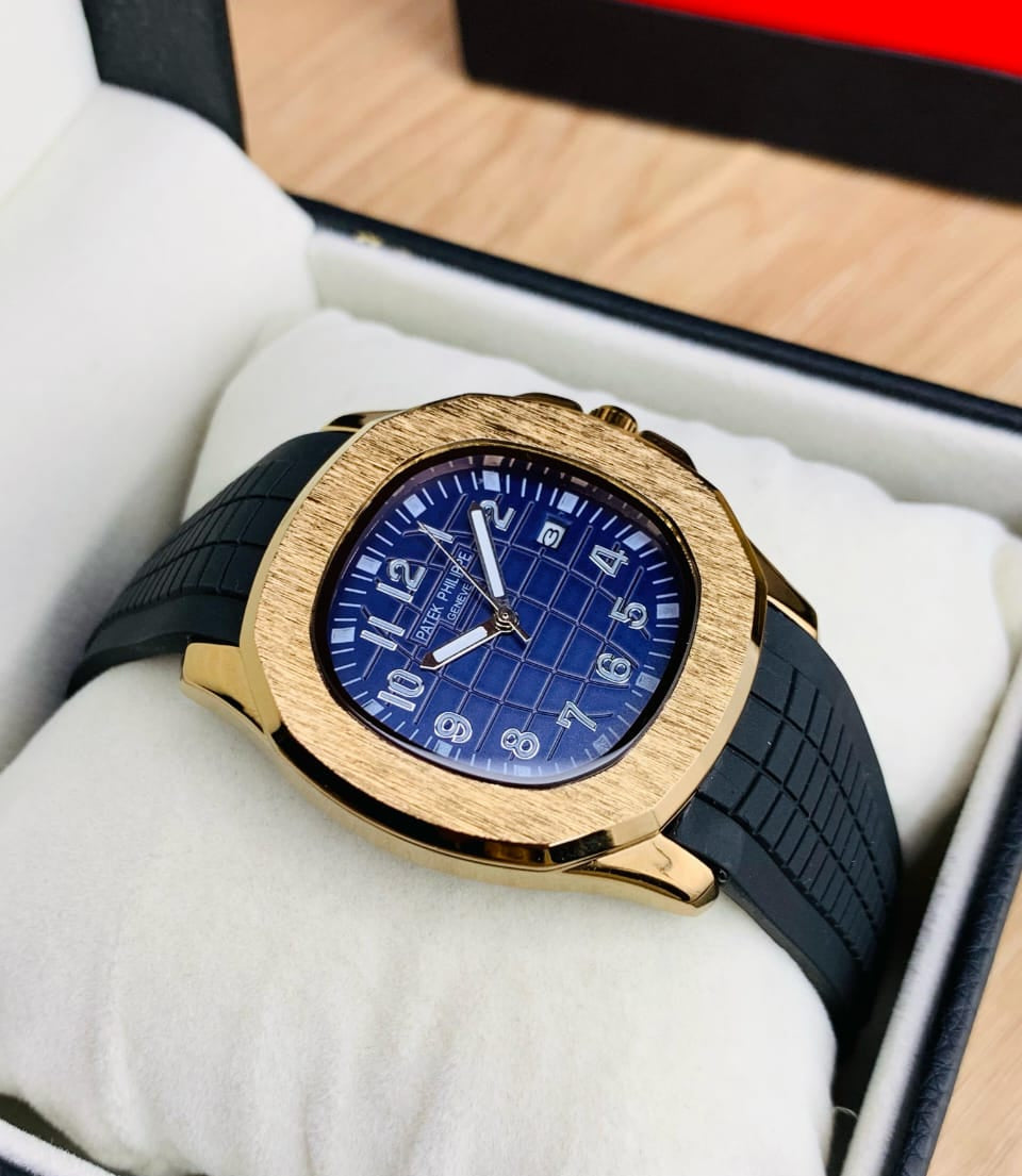 Patek Philippe Nautilus Golden Bazel – Rubber Strap, Butterfly Lock, Date & Time